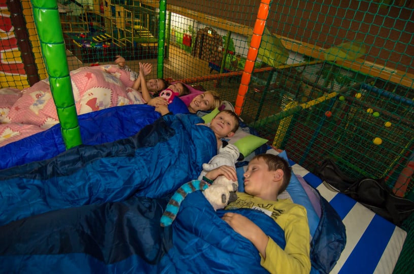  Kids Night - Kinder übernachten im Takka Tukka